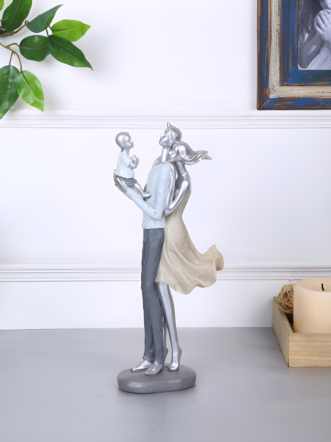 TAYHAA Parents Love Grey Polyresin Glossy Living Room Medium Showpiece - 11.8 Inches