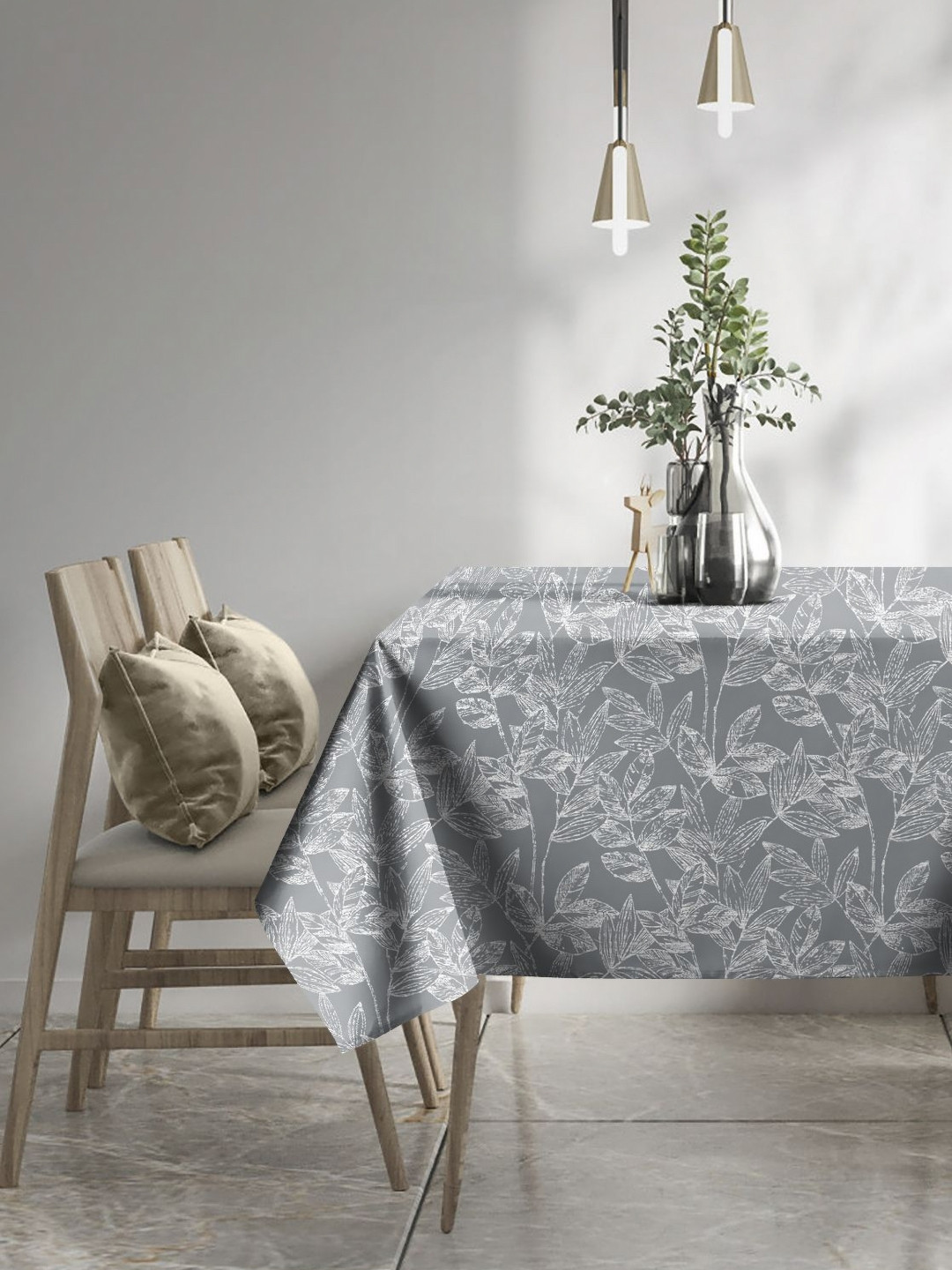 CASABLEU Premium Meadow Floral Printed Rectangle 6-Seater Table Covers