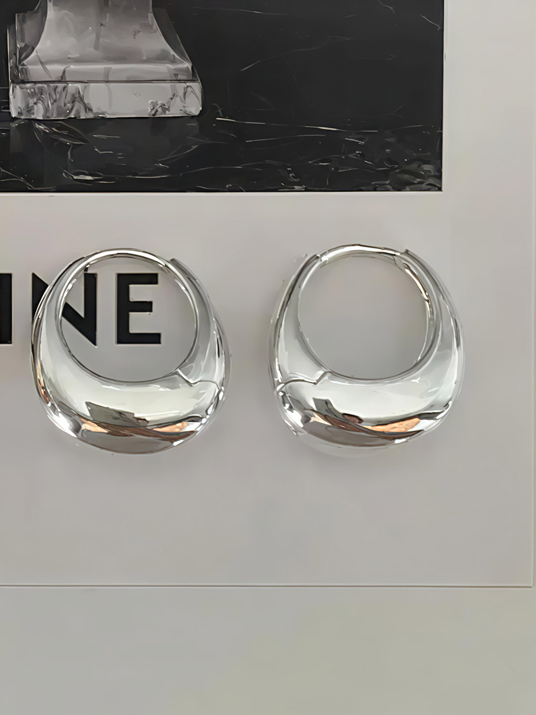 SUYUG Silver-Plated Circular Shaped Hoop Earrings