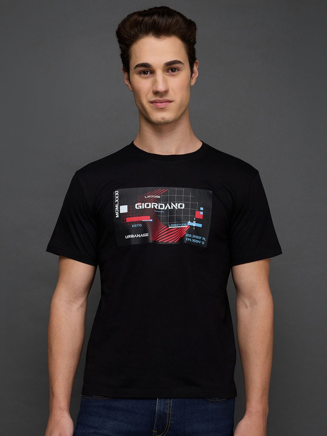 GIORDANO Men Graphic Printed Round Neck Cotton T-shirt