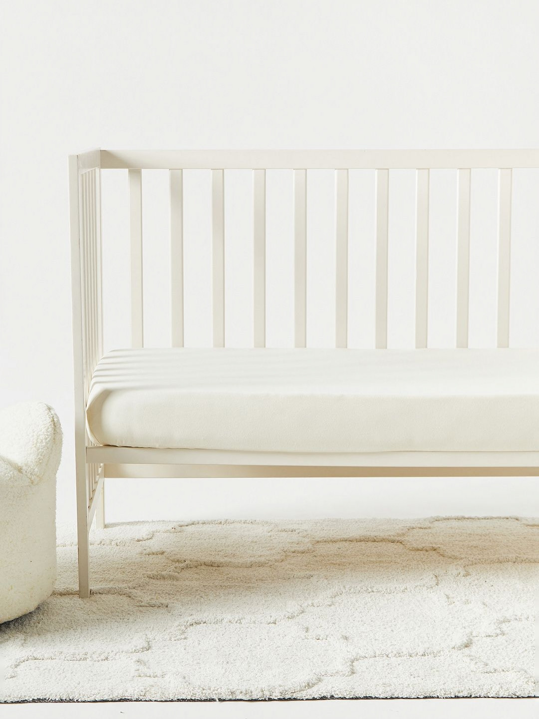 Juniors by Babyshop Cream Pure Cotton 120 TC Fitted Crib Bedsheet -28 x 51 inches