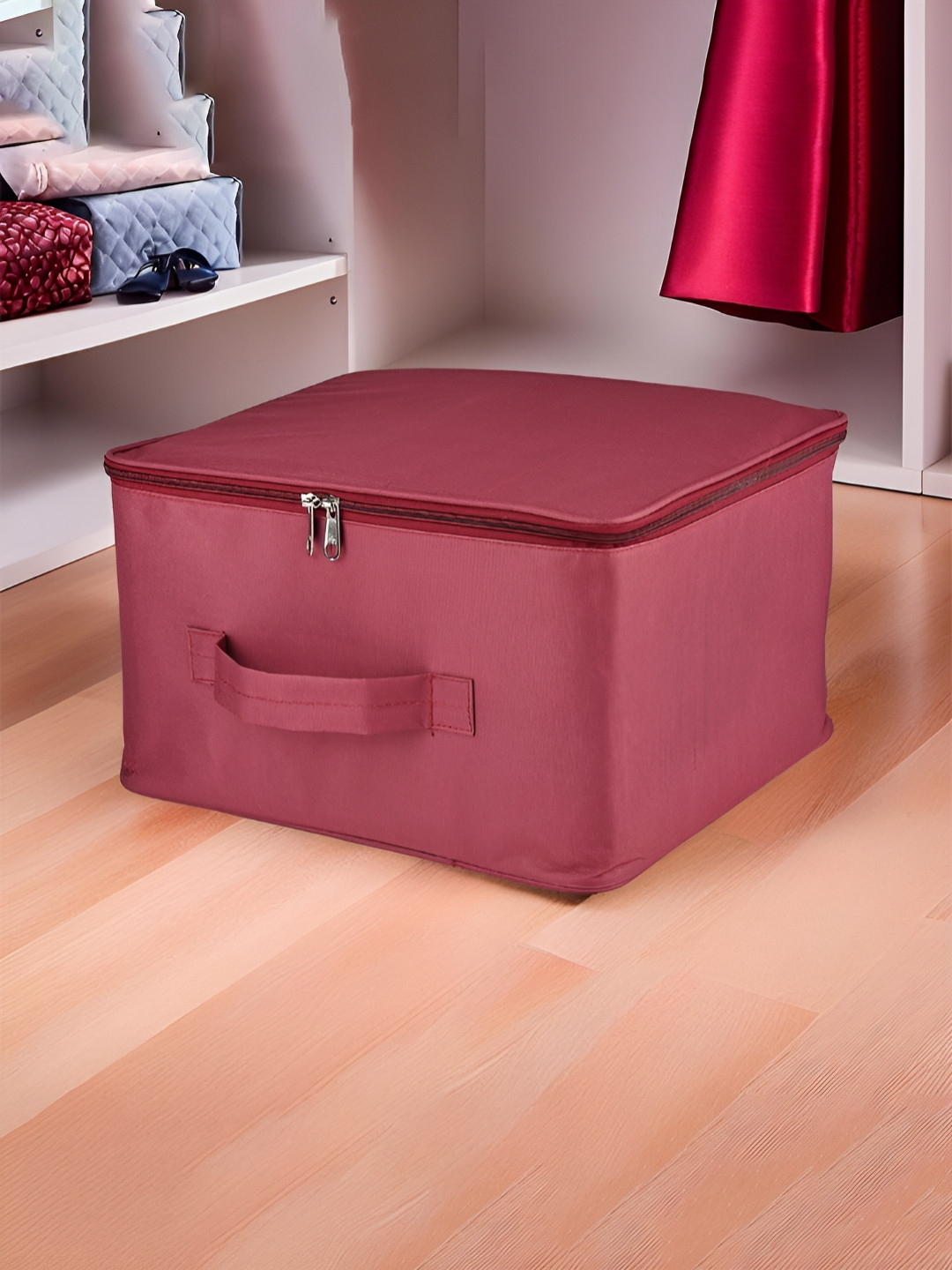 Aura Maroon Travel Storage Bag Waterproof Cloth Storage Organizer