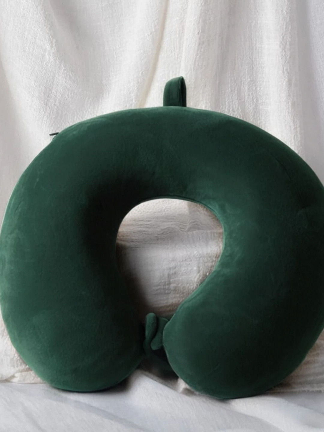 Pum Pum Green Solid Polycotton Ultra Soft Memory Foam Travel Pillow-30.4 x 30.4 cm
