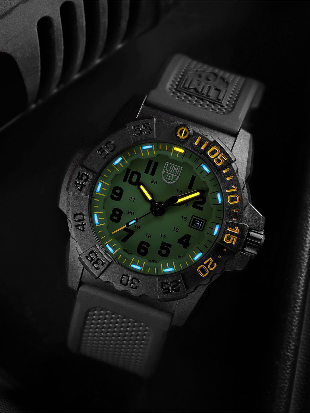 Luminox Men Dial & Wrap Around Straps Analogue Multi Function Watch XS.3517.NSF.SET