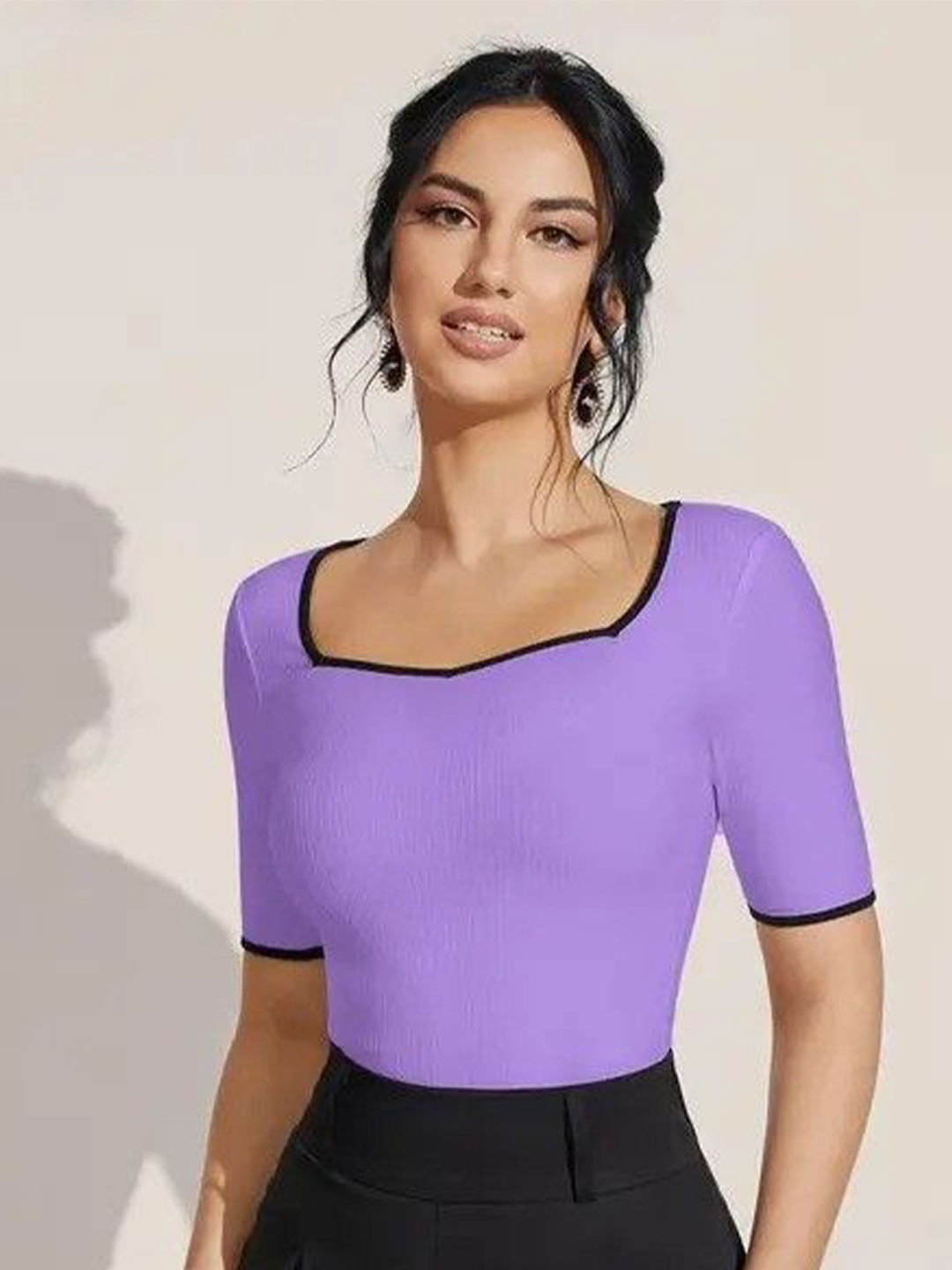 ANBICH DESIGNS Women Sweetheart Neck Applique Fitted Top