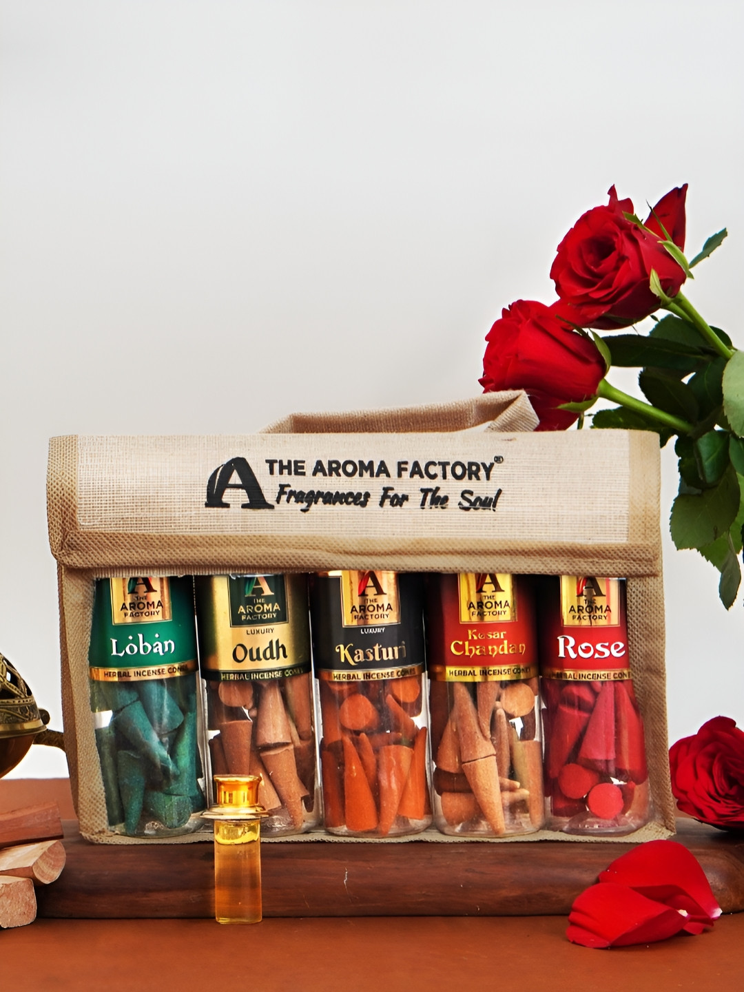 The Aroma Factory Green & Brown 5 Pieces Wooden Dhoop Cones