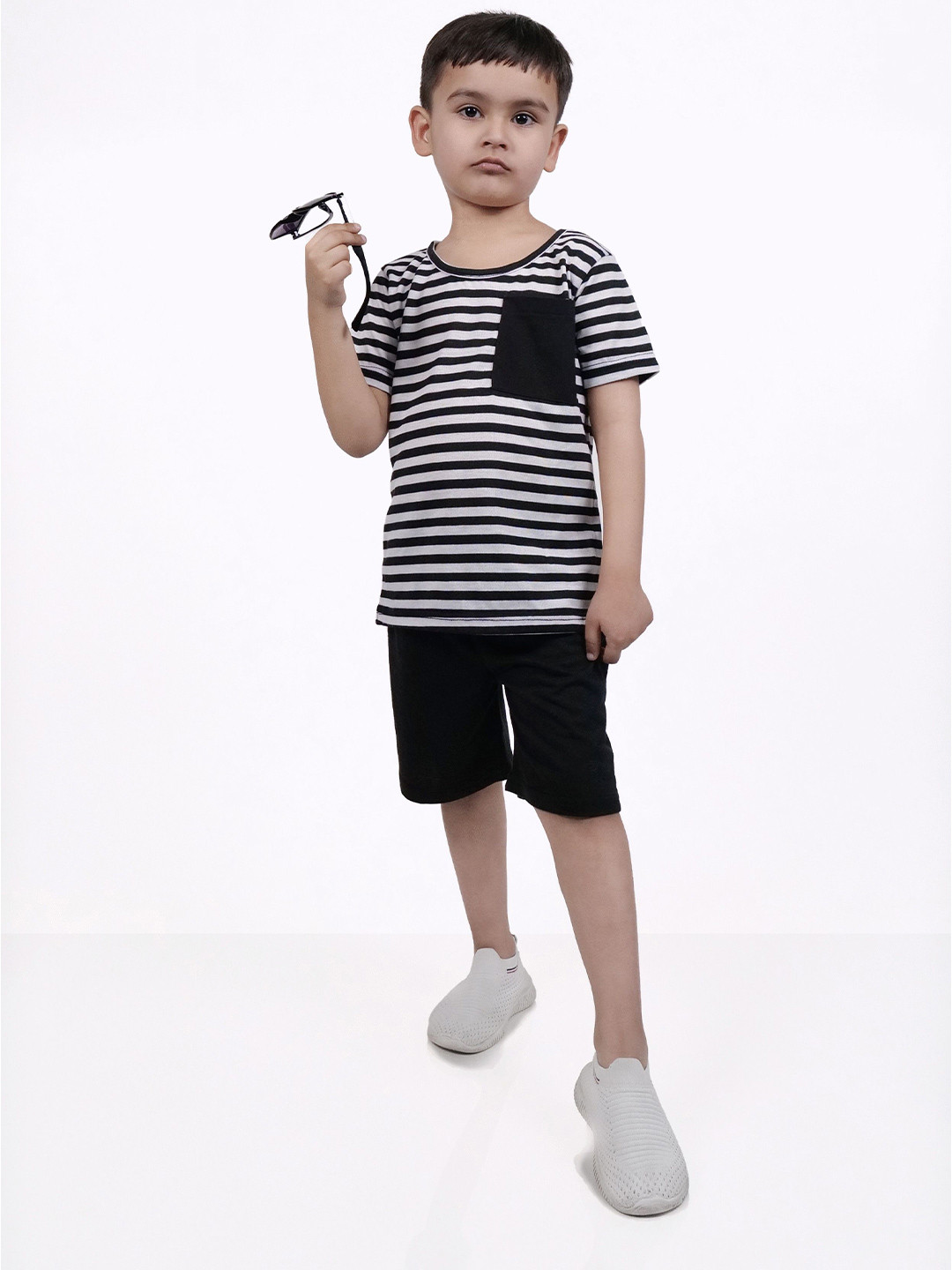 High Street Clothing Co Kids Striped Round Neck T-shirt With Shorts