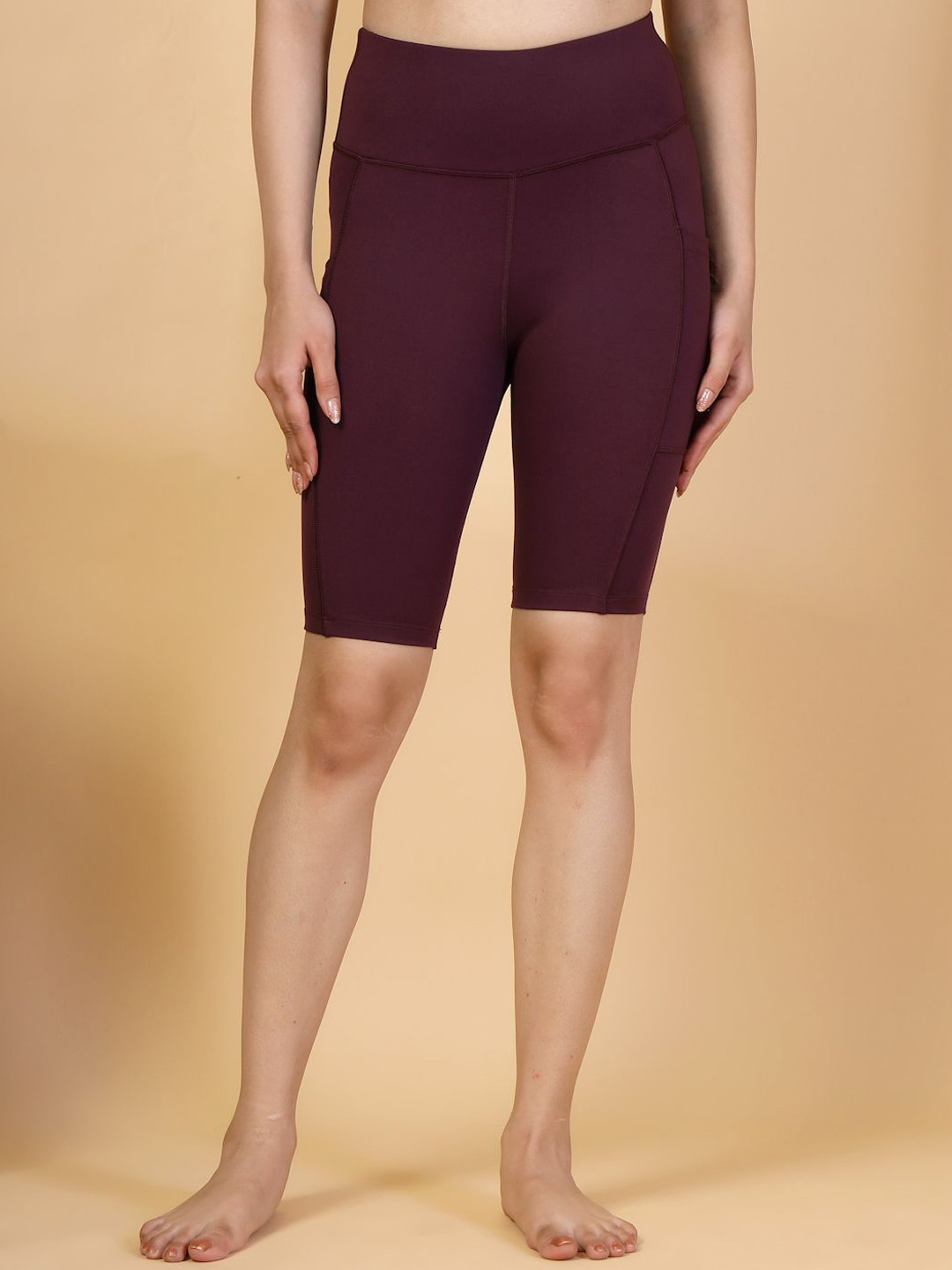 Invincible Women Yoga Training Shorts with Pockets