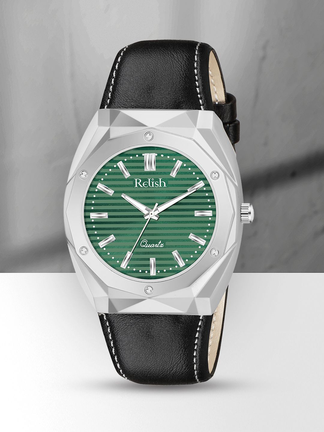 Relish Men Textured Dial & Reset Time Analogue Watch RE-NW2034