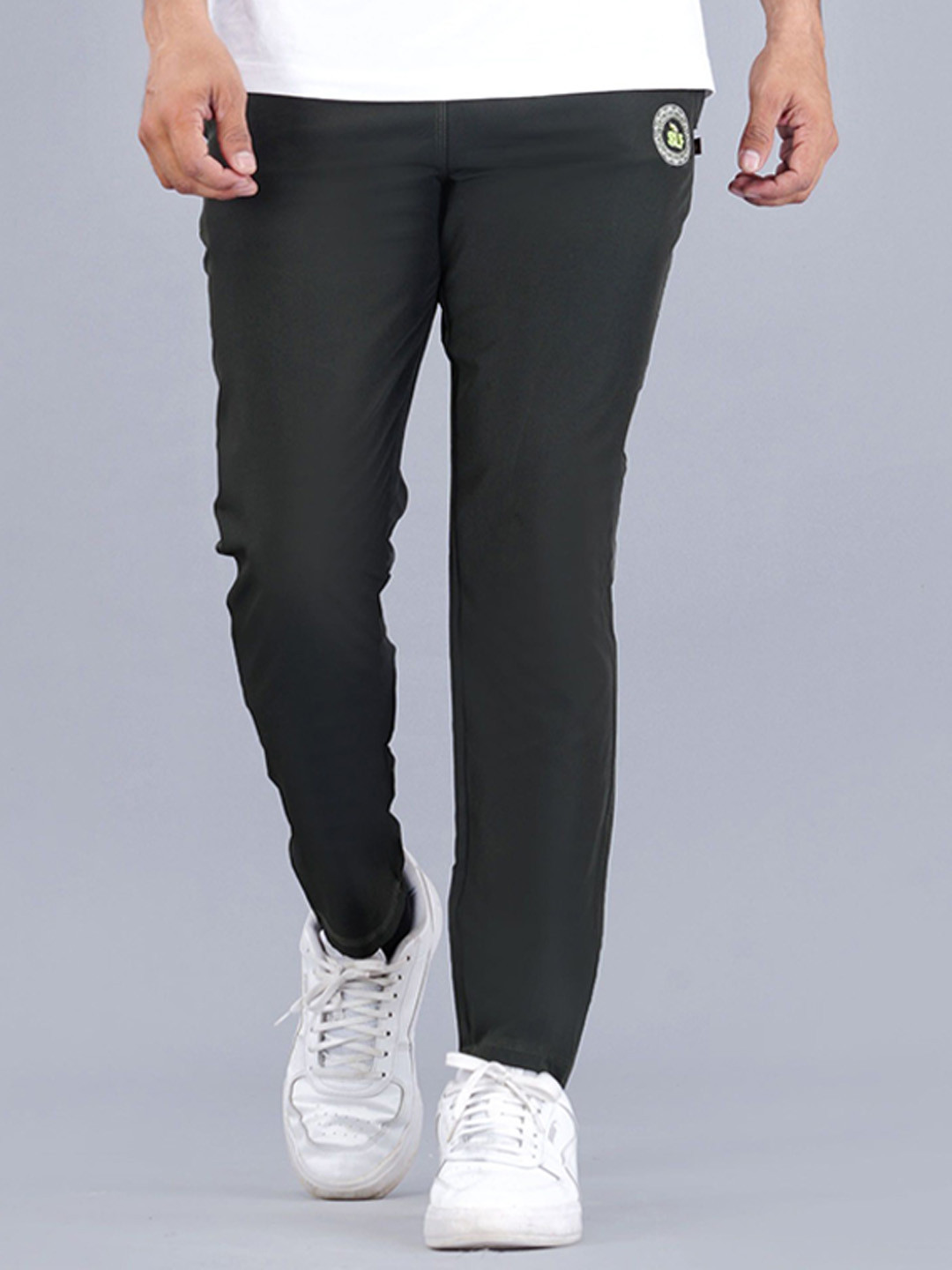 SLF INDIA Men Slim-Fit Mid-Rise Track Pant