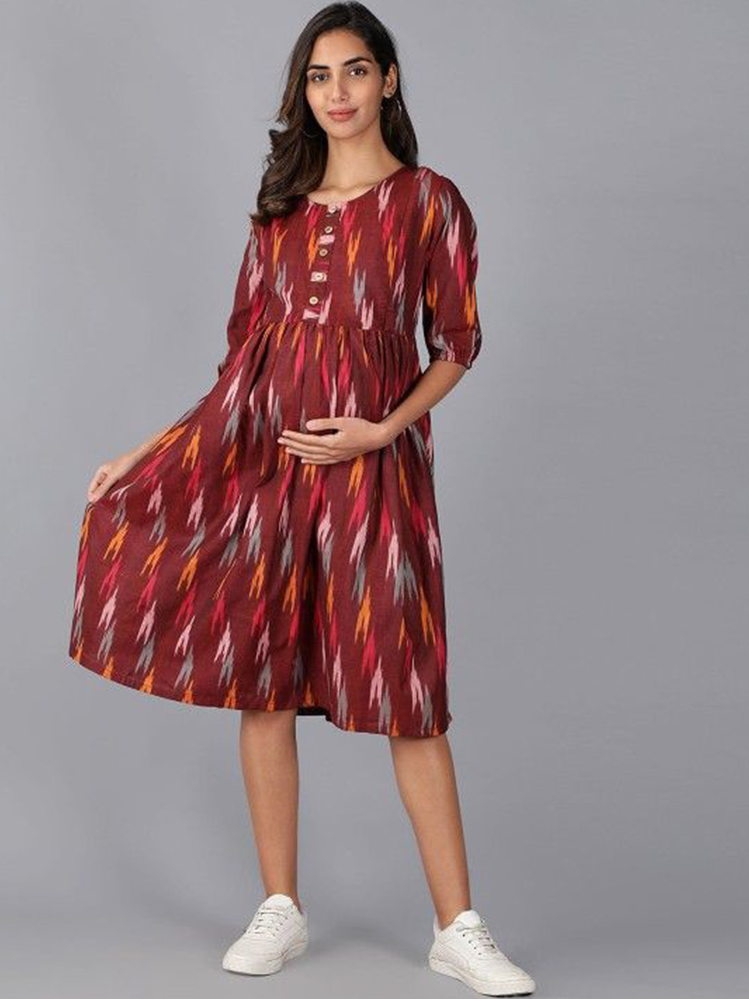 Cot'N Soft Geometric Printed V-Neck Ikat Cotton Fit & Flare Maternity Kurta