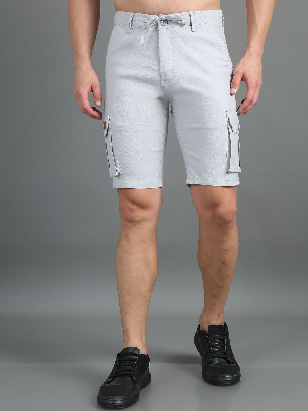 THE BEETEL HOUSE Men Slim Fit Mid-Rise Linen Cargo Shorts