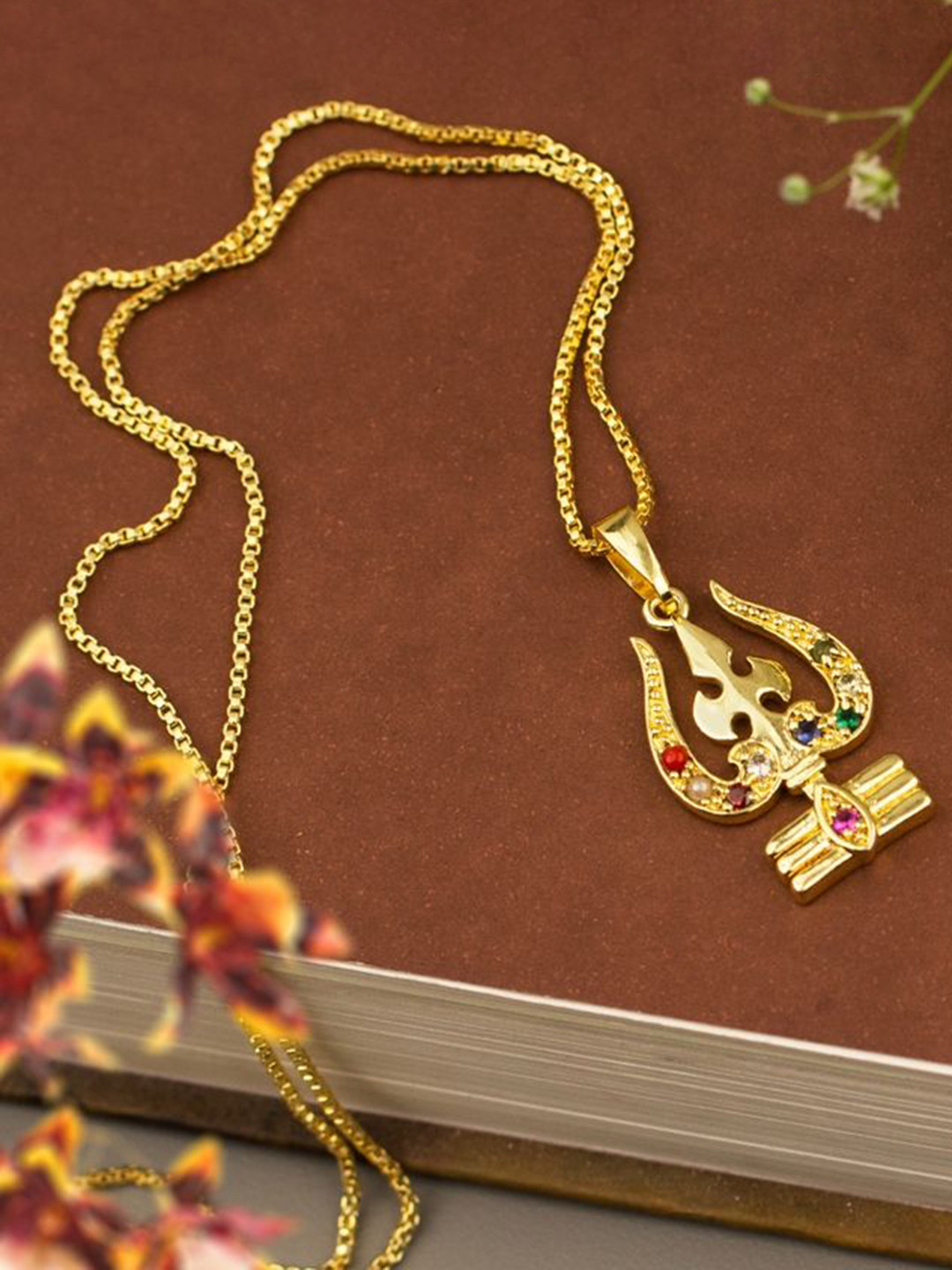 SANAA CREATIONS Gold-Plated Contemporary Shaped Pendants With Chains