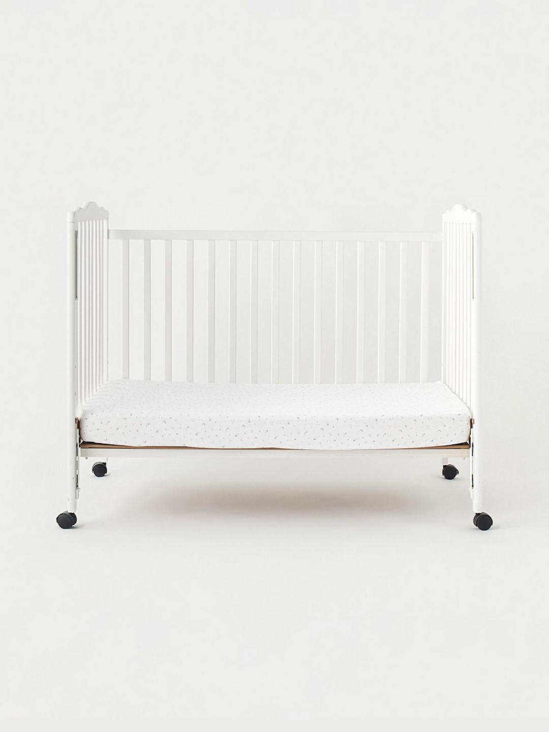 Juniors by Babyshop Assorted Grey Conversational Pure Cotton 120 TC Fitted Crib 2 Bedsheet with 2 Pillow Covers-59 x 87 inches