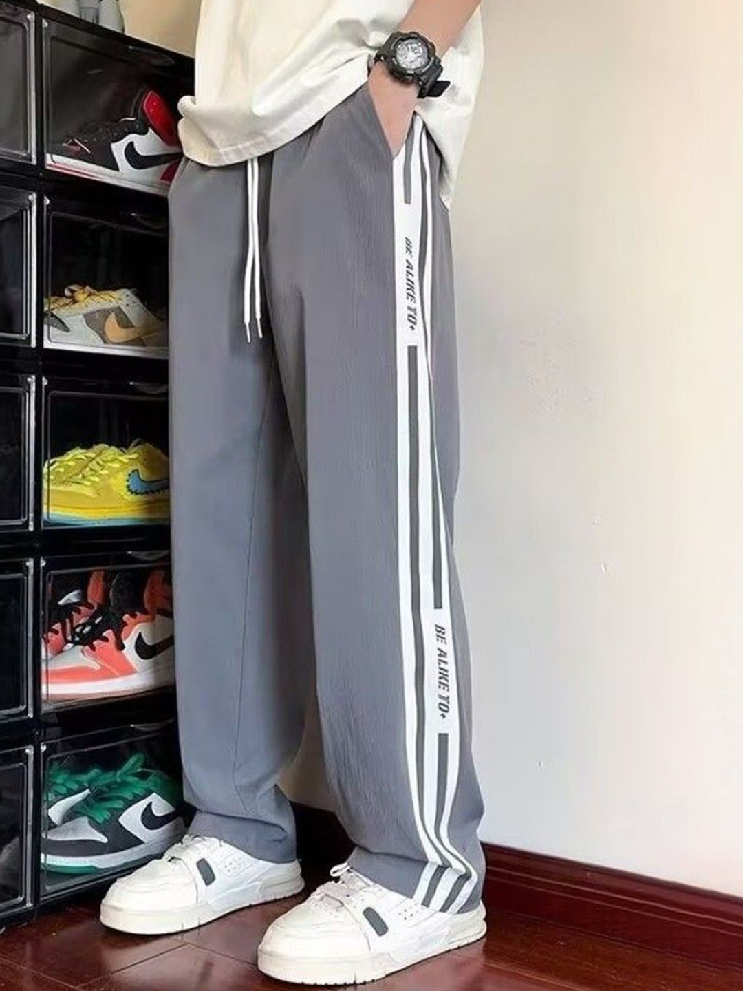 HERE&NOW Men Wide Leg Mid Rise Track Pant