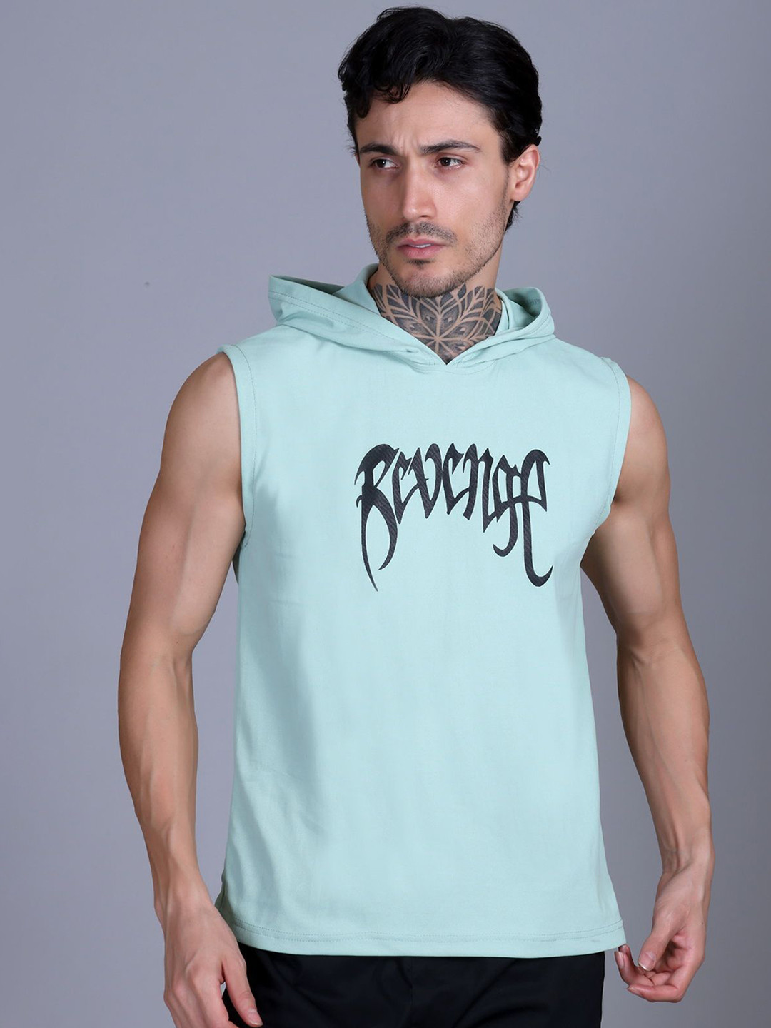 Looks United Men Printed Sleeveless Hooded Gym Vest