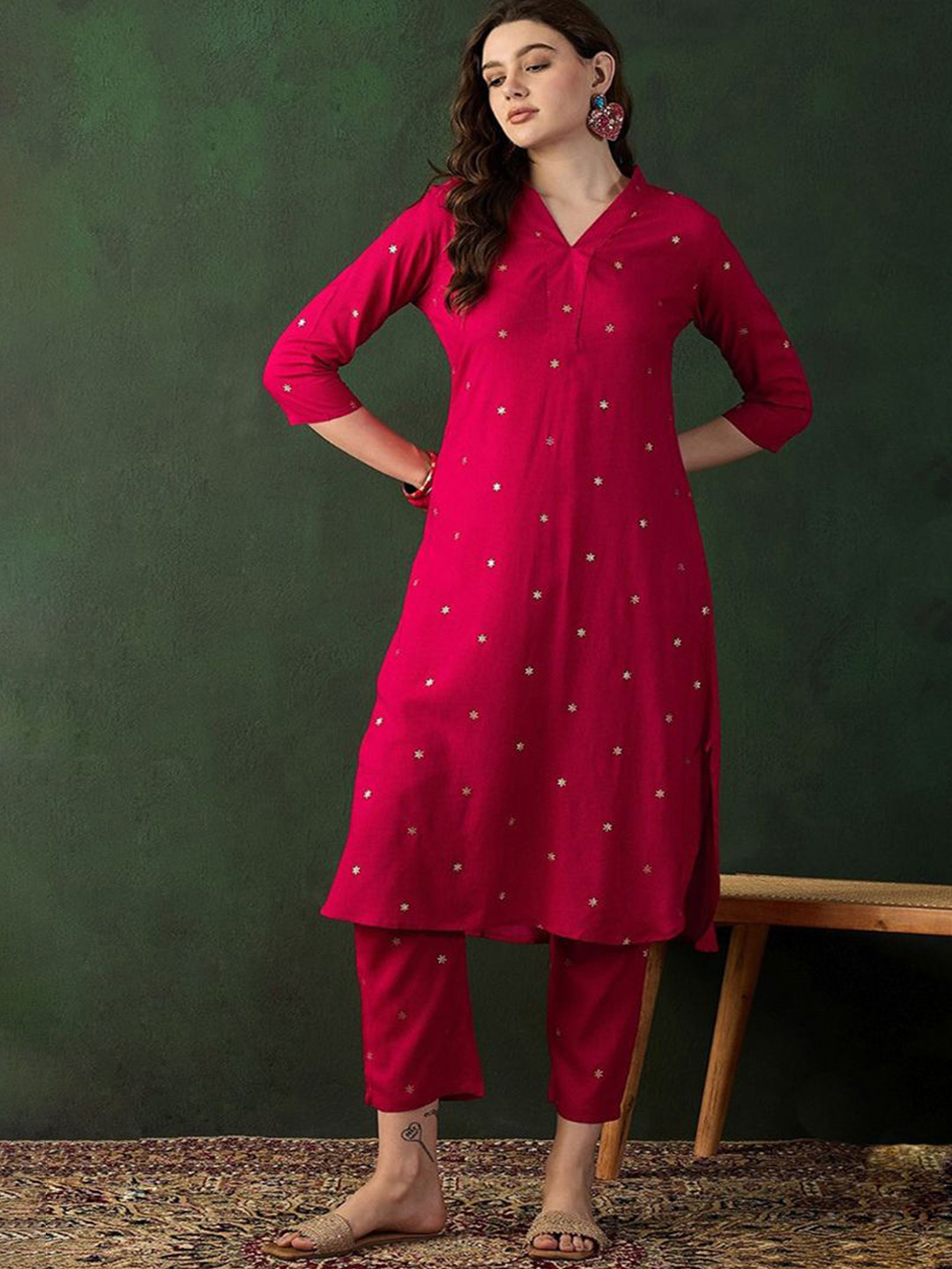 Amudee Fashion Women Floral Printed Regular Pure Cotton Kurta with Trousers