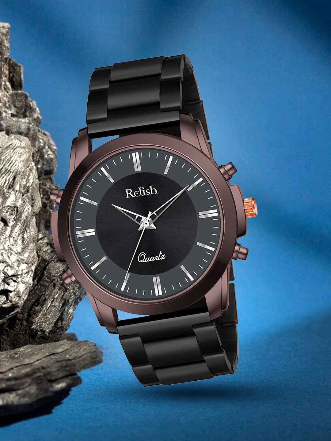 Relish Men Round Dial & Stainless Steel Straps Analogue Watch RE-NW2028