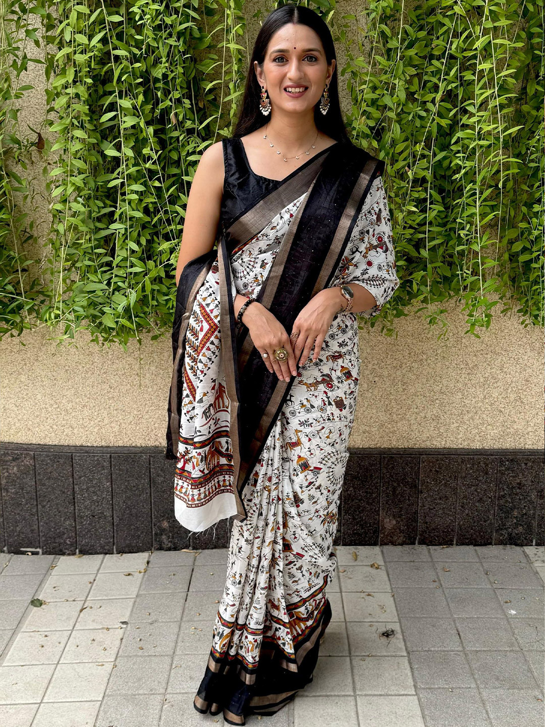 DIVASTRI Warli Printed Zari Warli Saree
