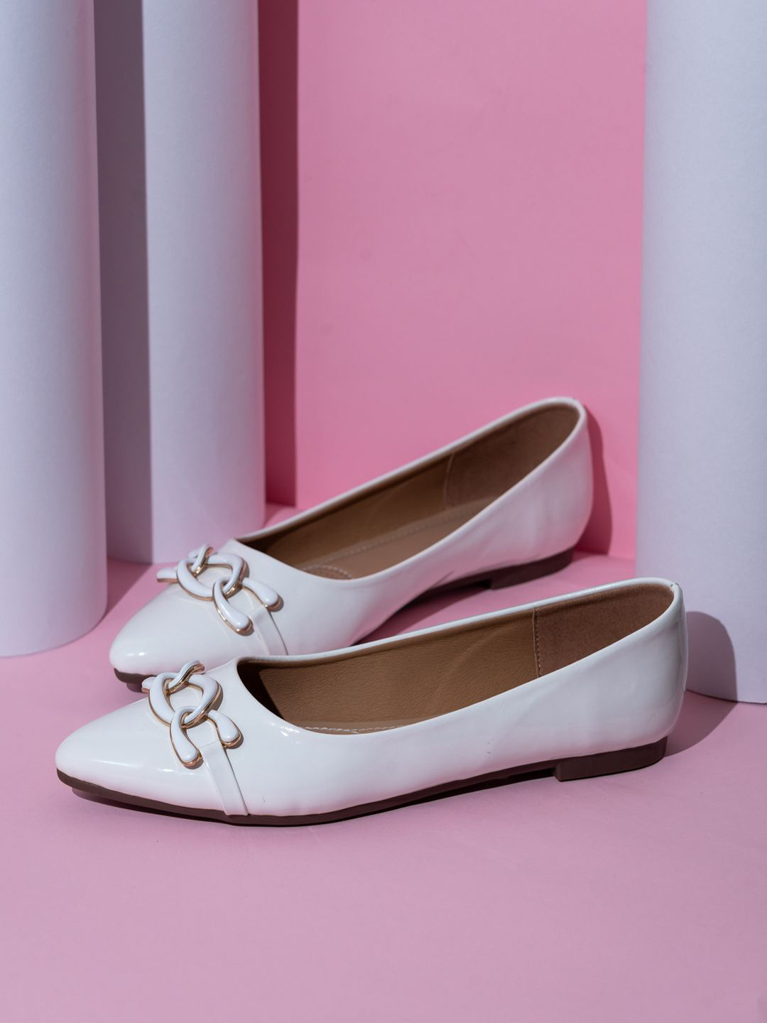 Inc 5 Women Party Wear Solid Pointed Sneakers