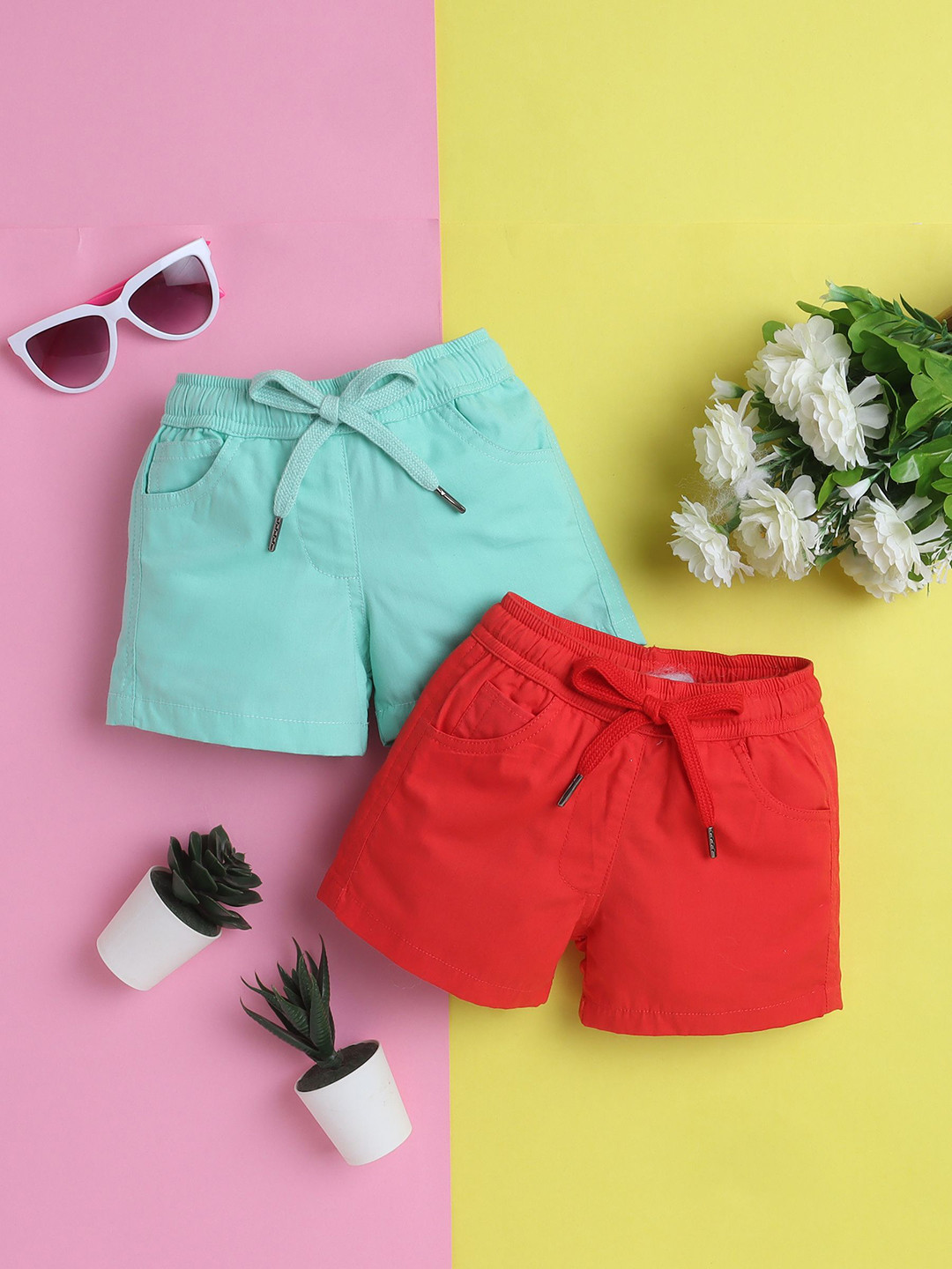 Knitting Doodles Girls Pack of 2 Relaxed Fit Mid-Rise Shorts