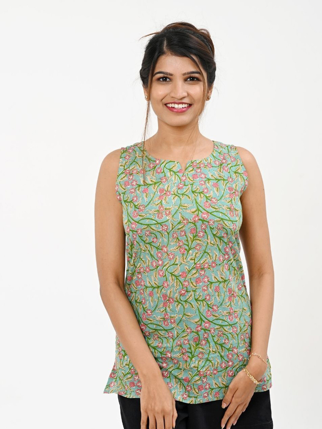 30 Looks Women Floral Printed Cotton A-Line Top