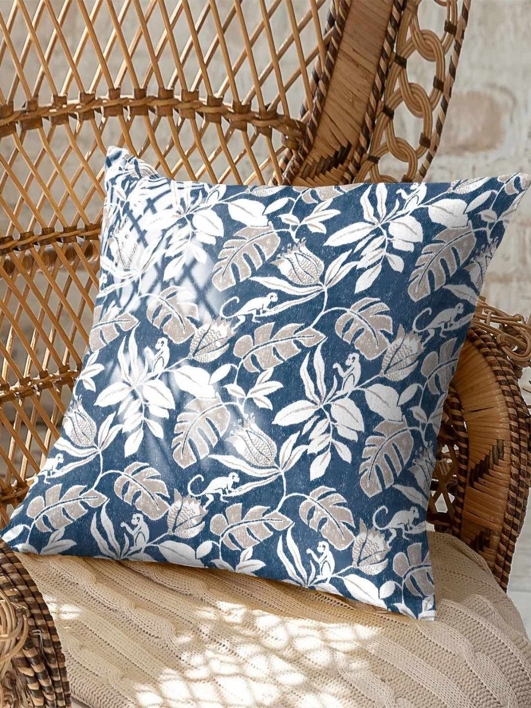 CASABLEU Quick-Dry Polyester Silk Anti-Wrinkle 2 Pcs Textured Cushion Covers -16x16In