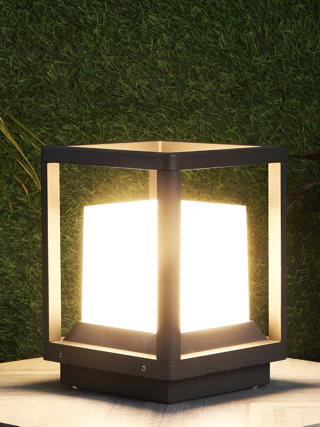 GAUVIK Grey & White Rectangular 12-Watt LED Outdoor Gate Lamp