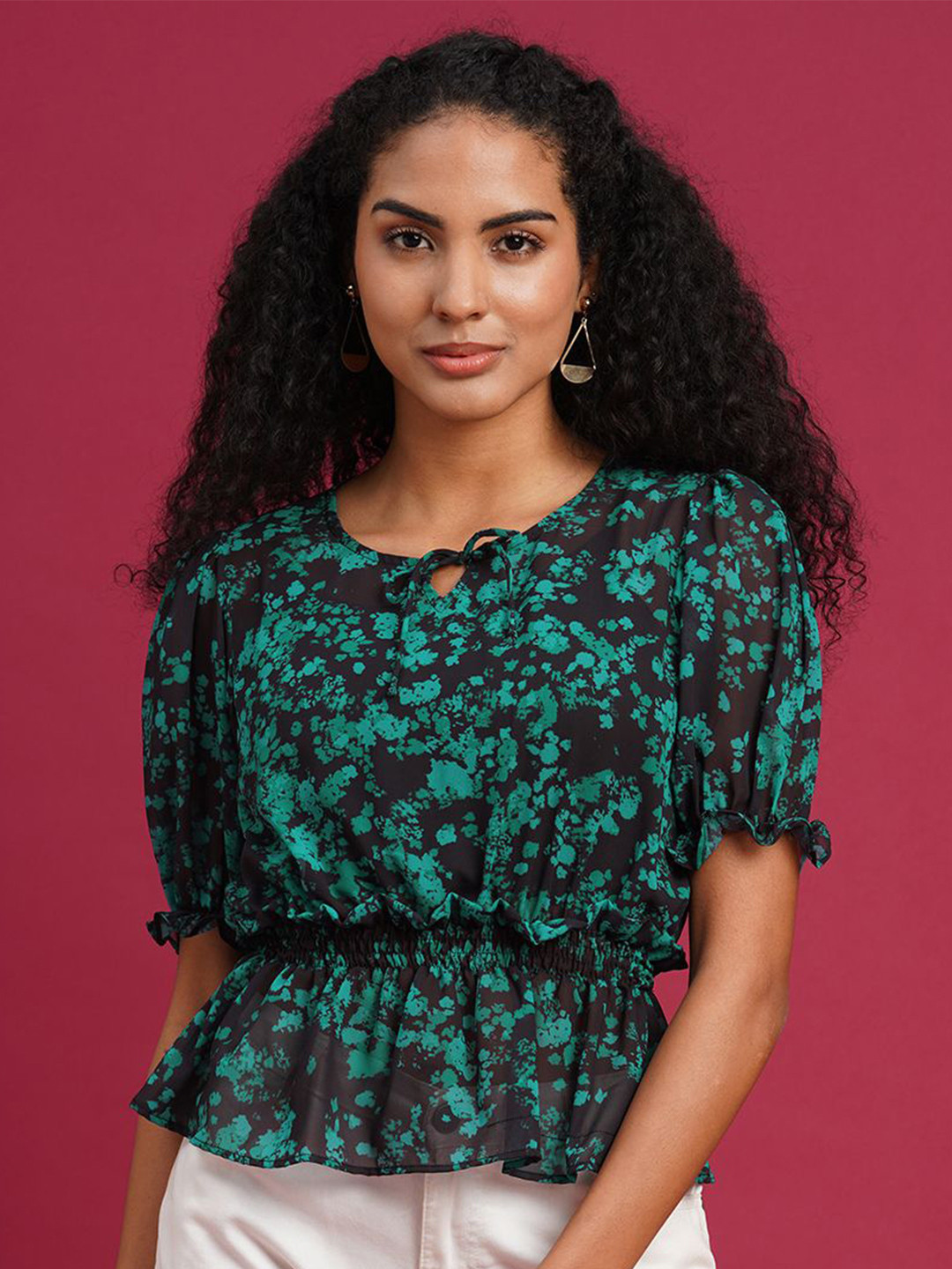 ANJIR Women Green Printed Cinched Waist Tops