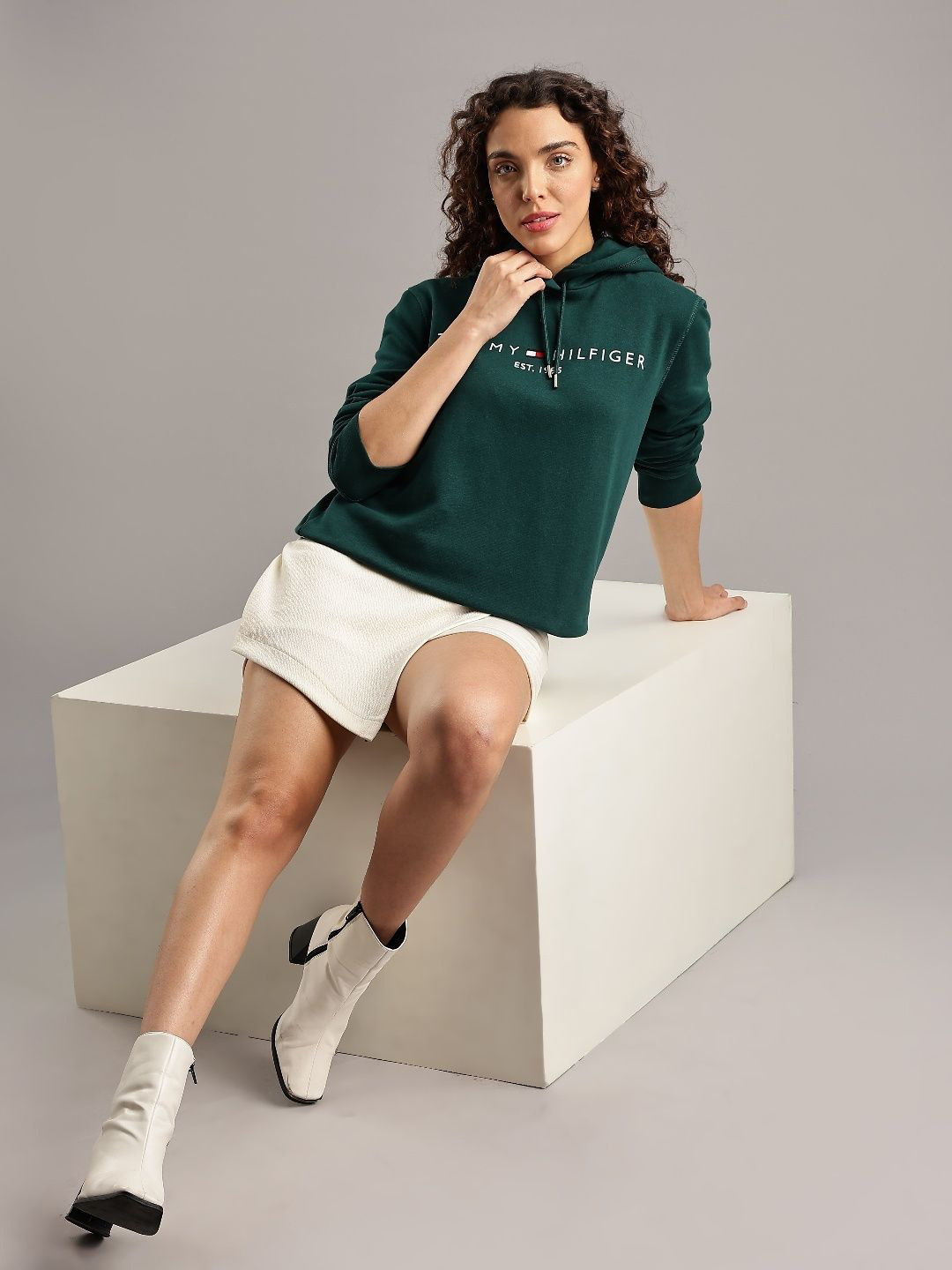 Tommy Hilfiger Women Logo Printed Long Sleeves Hooded Sweatshirt