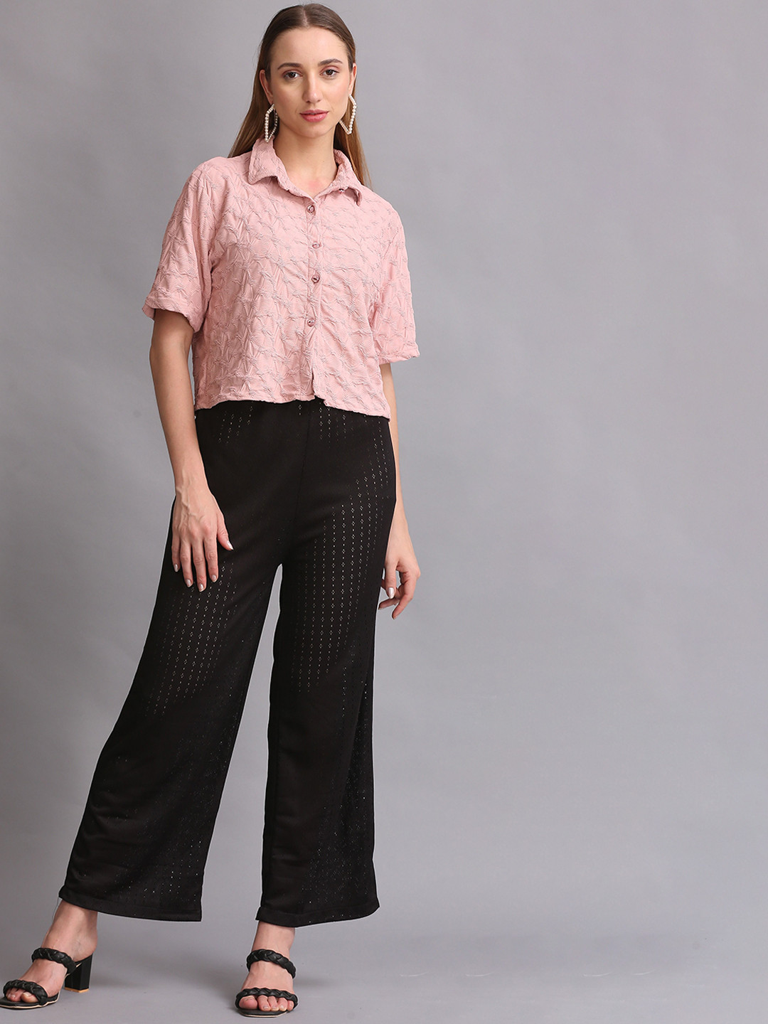 Thansmay Kleider Self Design Half Sleeves Crop-Shirt With Palazzos