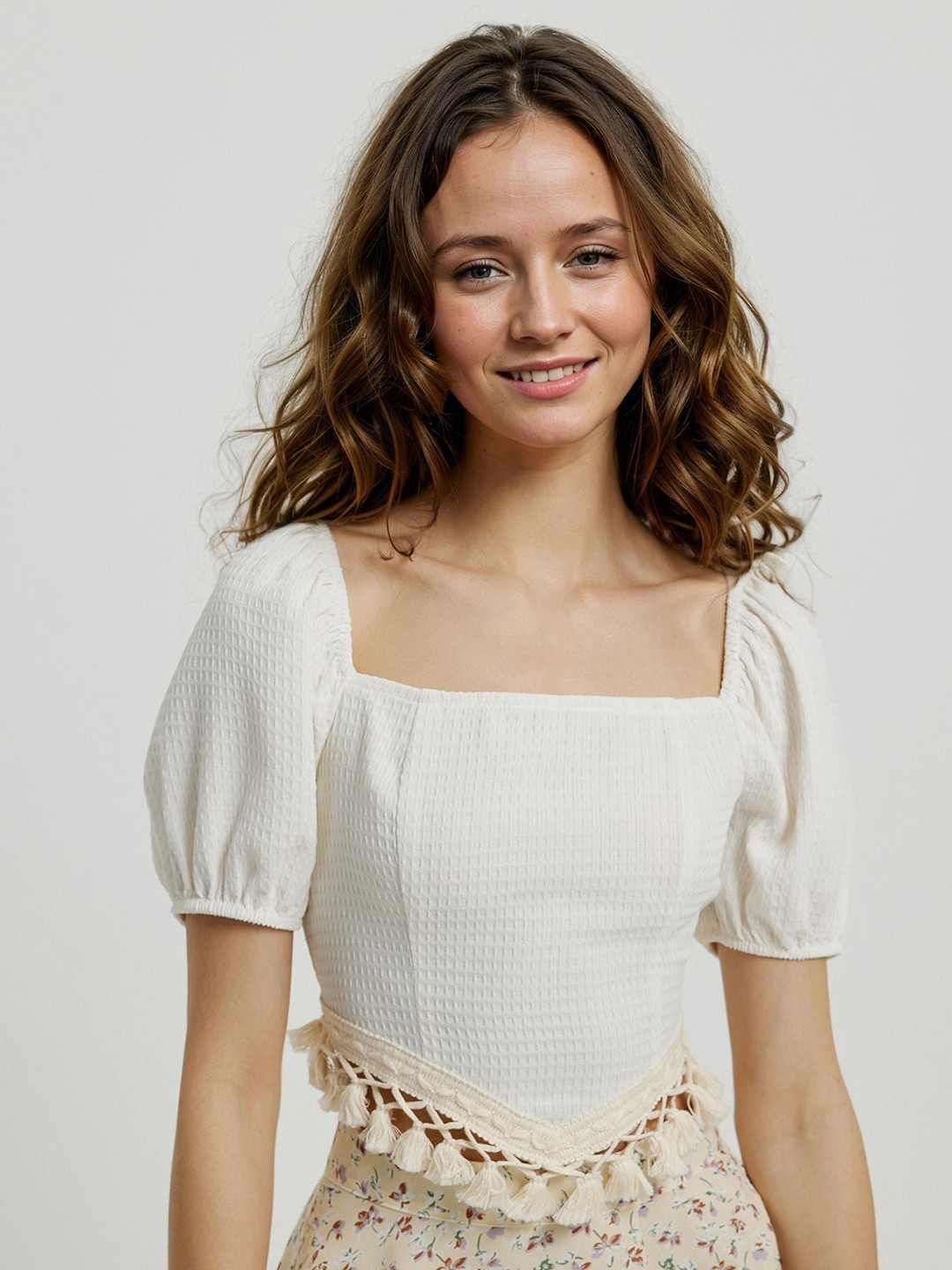 Outzidr Woemen Beige Tassle Detail Cropped Puff Sleeve Top