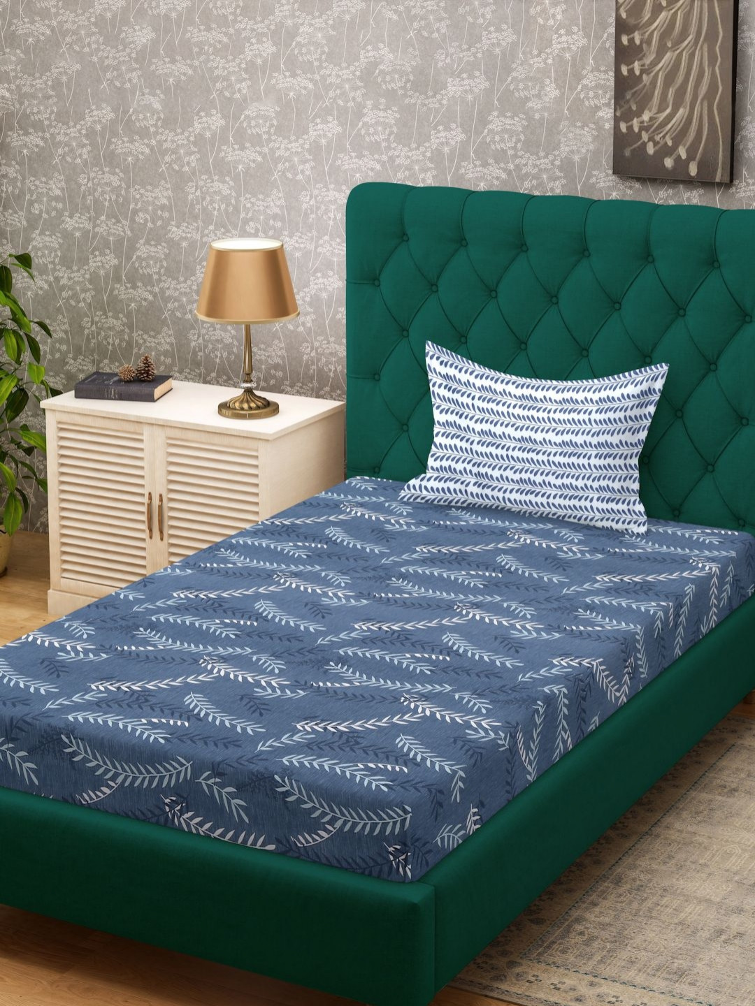 KLOTTHE Blue& White Floral Printed 300 TC Single Bedsheet Set 2.25 x 1.5 m