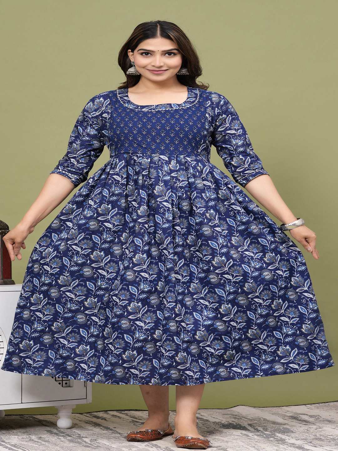 ANUOM Women Blue Floral Print Fit & Flare Maternity Dress