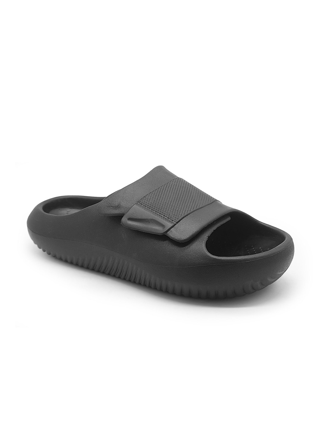 Action Men Black Self Design Sliders
