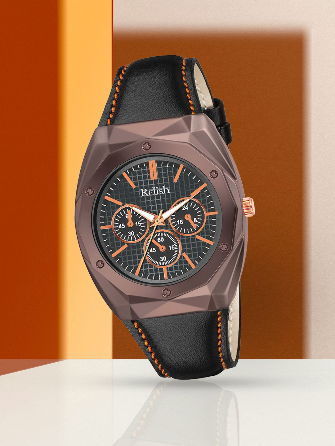 Relish Men Dial & Leather Straps Analogue Watch RE-NW2033