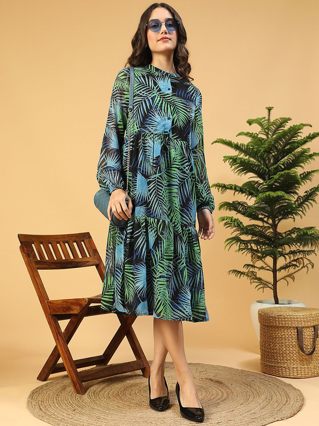Oxolloxo Women Tropical Print Round Neck Button Down Midi Dress