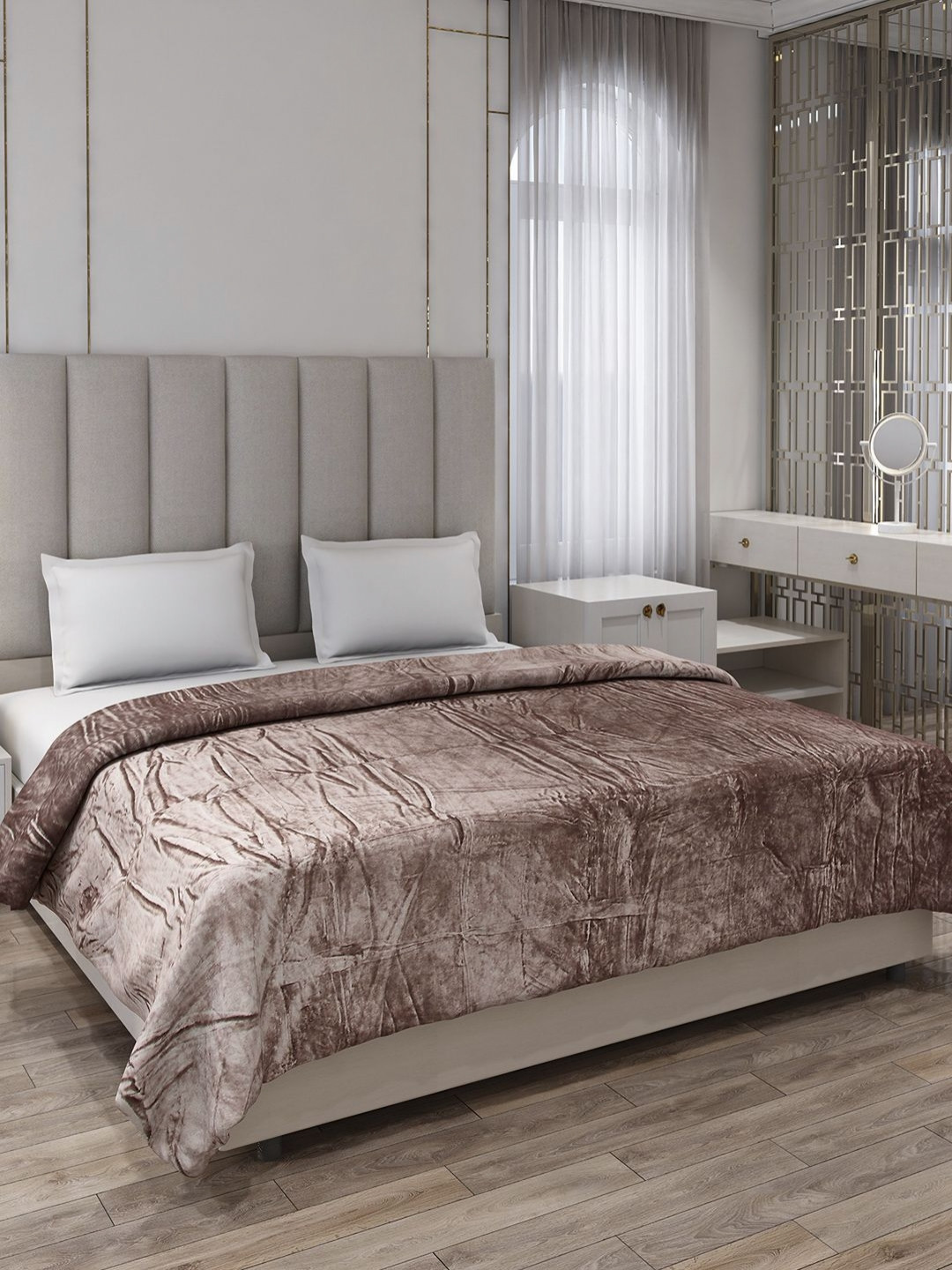 Monte Carlo Beige AC Room 290 GSM Double Bed Blanket