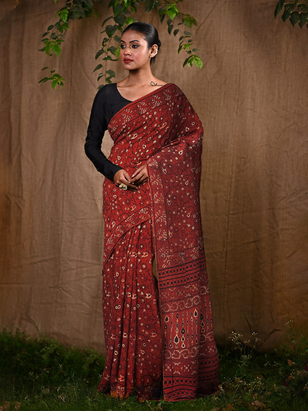 Unnati Silks Ajrak Printed Zari Block Print Saree