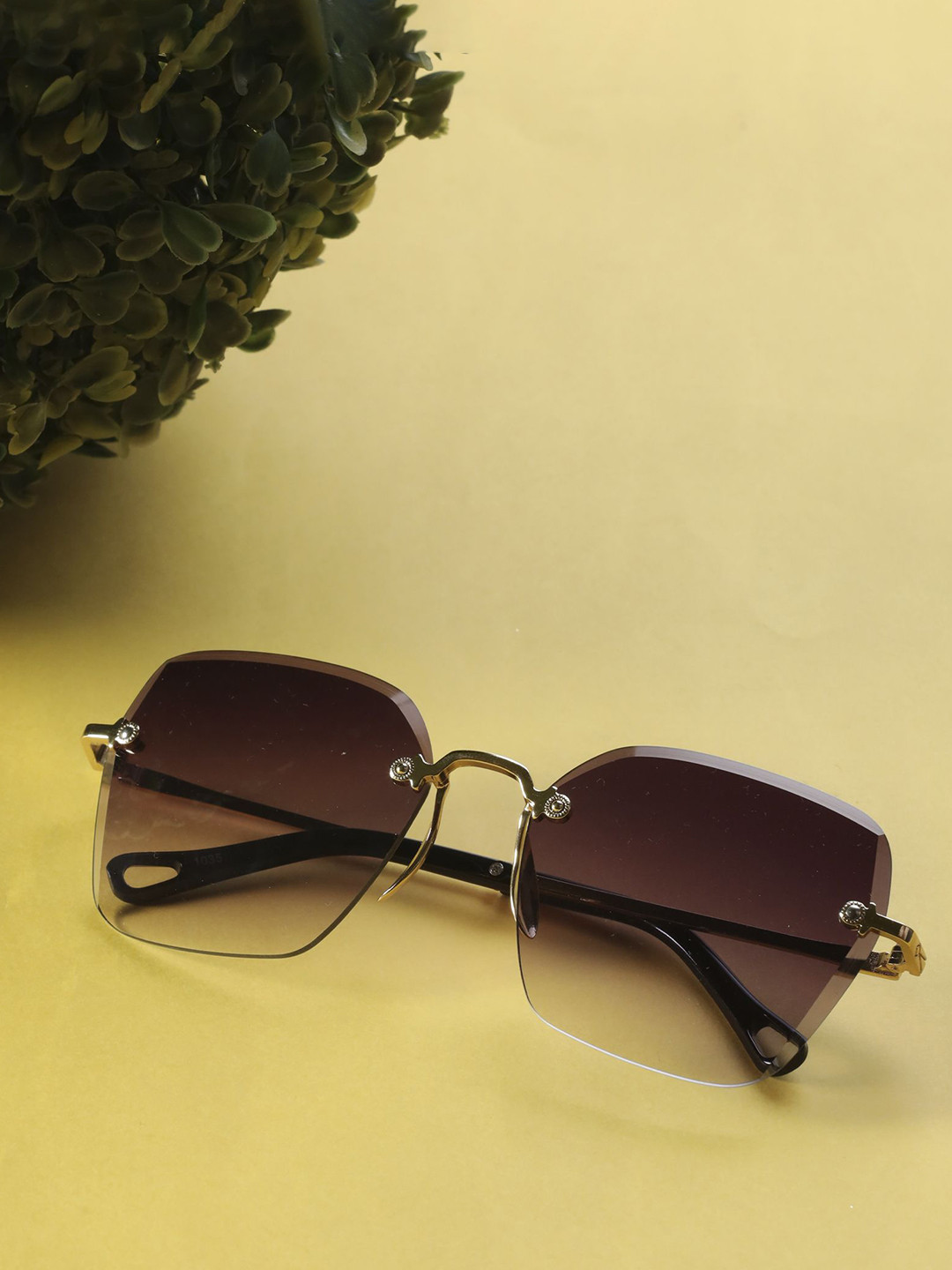 Leeway Women Square Sunglasses with UV Protected Lens