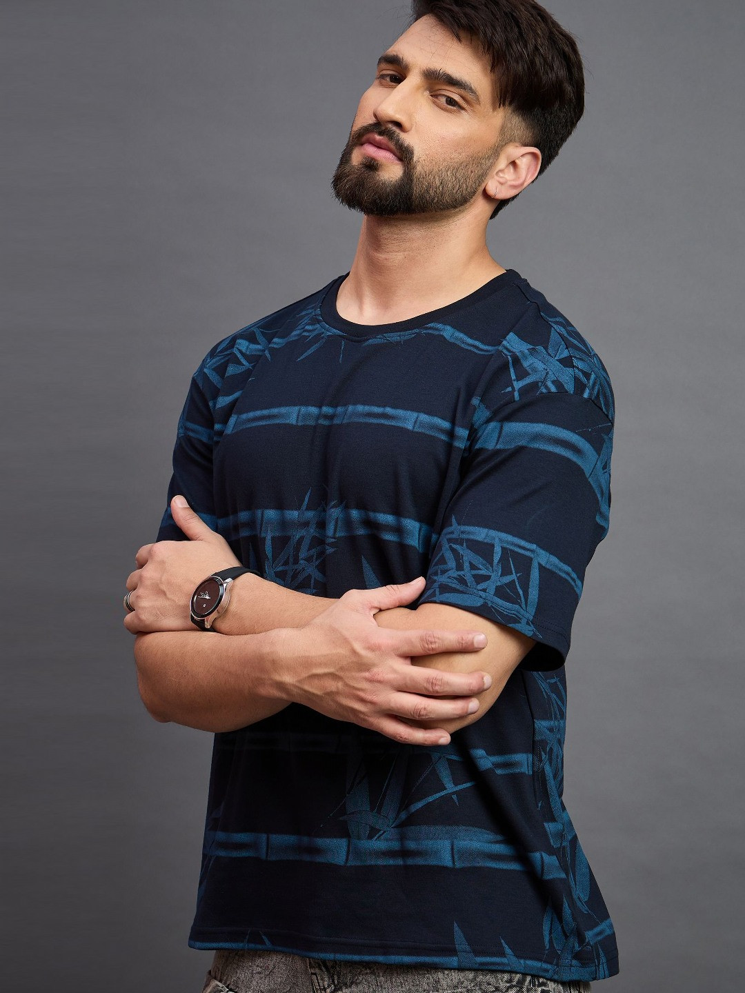 REPRISE Men Striped Round Neck Oversized T-shirt
