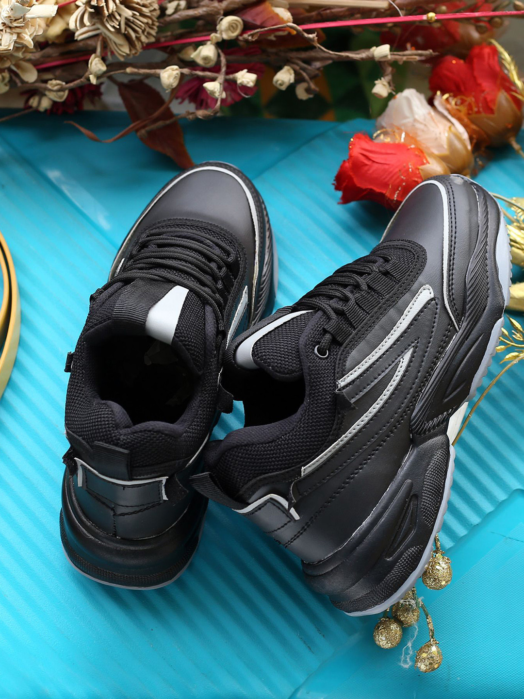 Killer Women Casual wear Shoes with Laces Sneakers