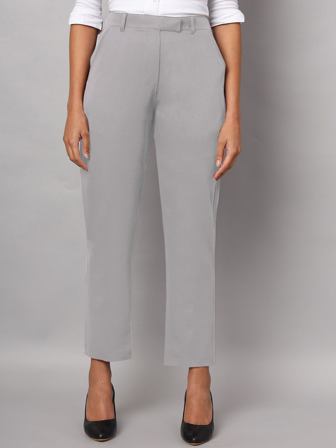 BRINNS Women Relaxed Straight Leg Formal Trousers