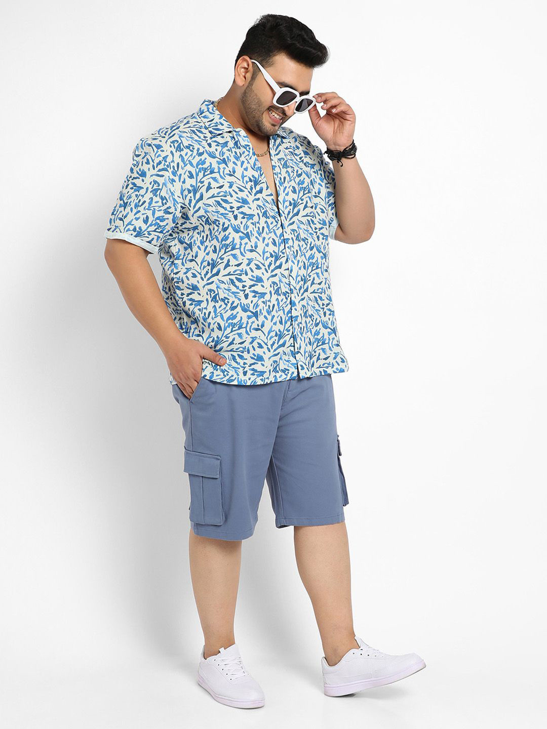 Instafab Plus Men Comfort Fit Foliage Strokes Printed Casual Plus Size Shirt