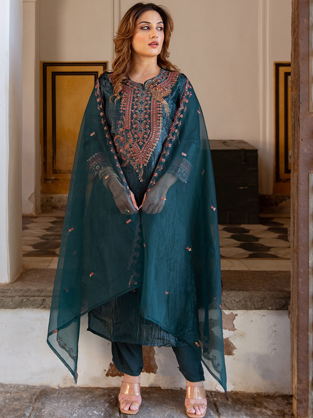 KALINI Women Regular Sequinned Kurta with Trousers & With Dupatta