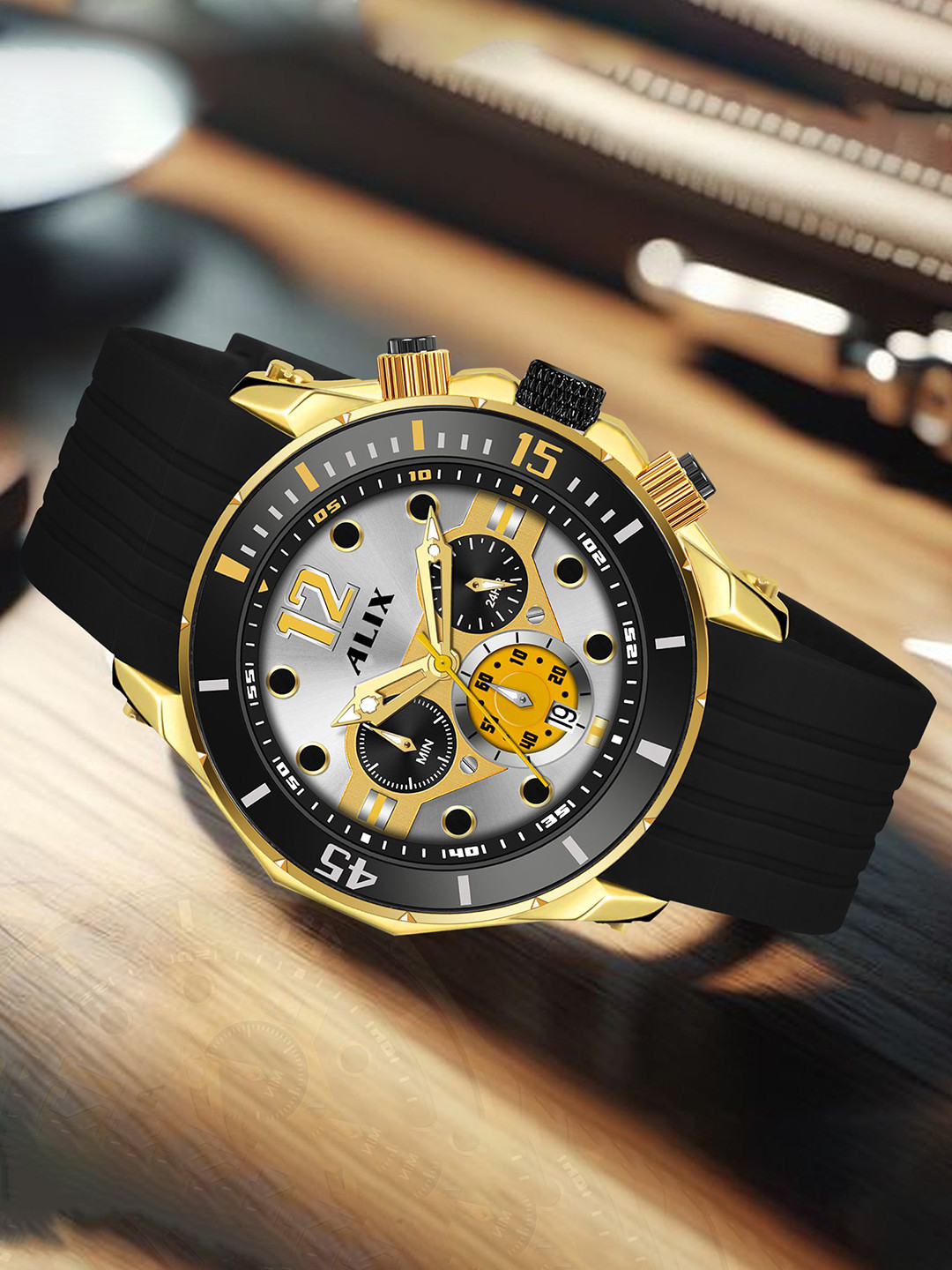 ALIX Men Embellished Dial & Bracelet Style Straps Analogue Watch AL3015T_GB