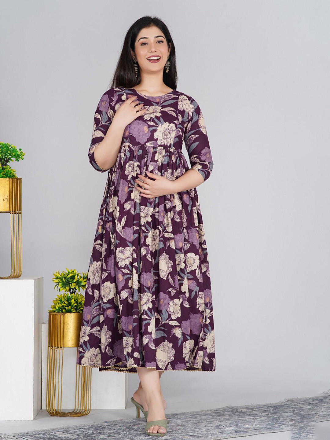 outfit 4 you Floral Printed Round Neck Fit And Flare Cotton Maternity Ethnic Dress