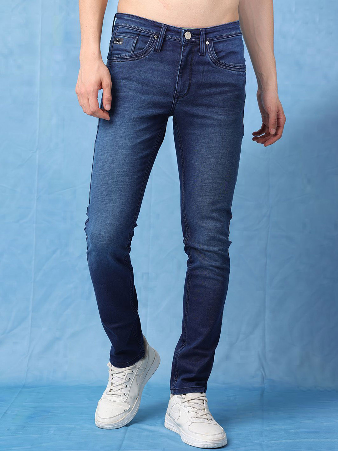 THE BEETEL HOUSE Men Mid-Rise Slim Fit Light Fade Jeans