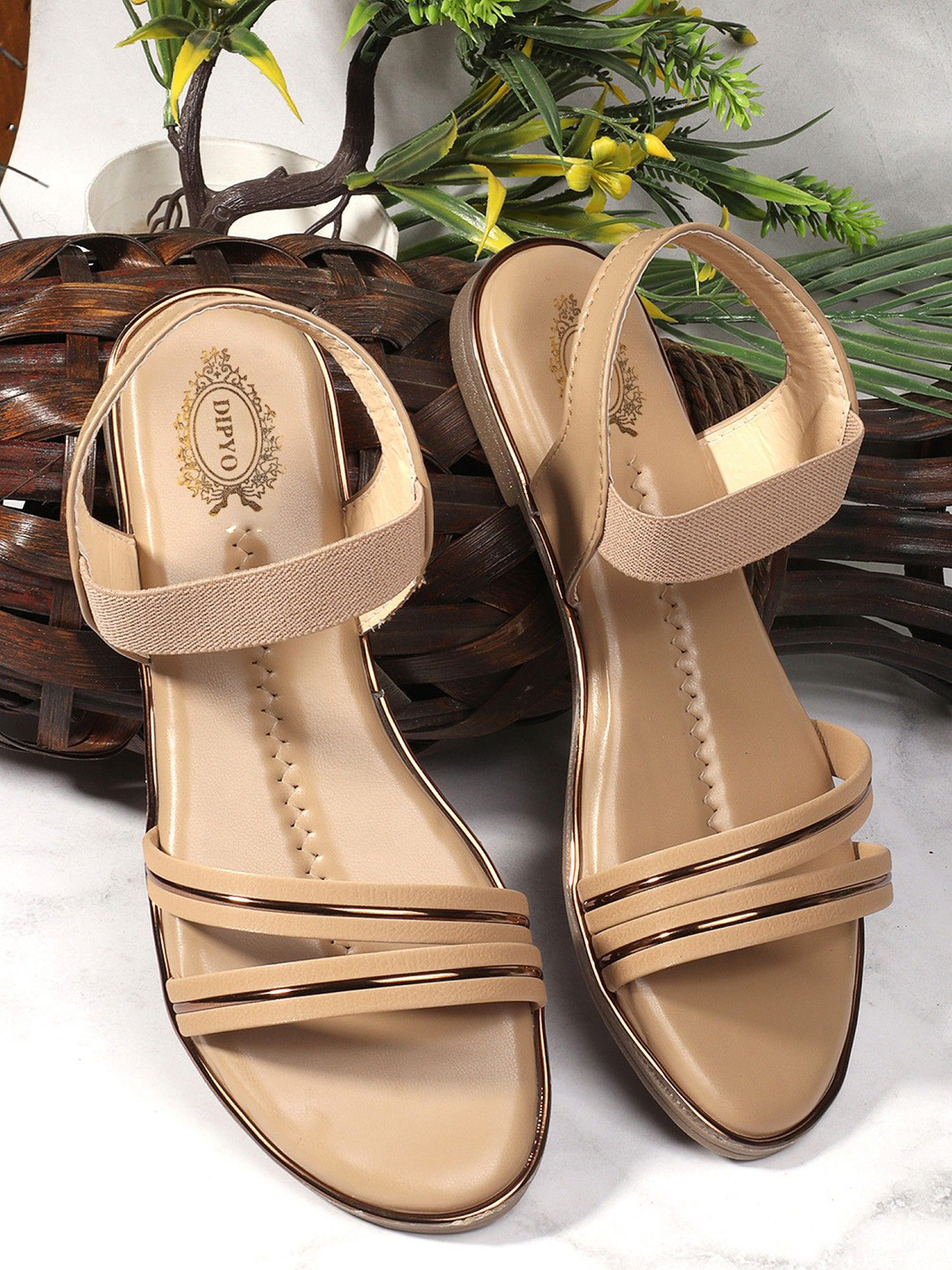DIPYO Party Comfort Sandals