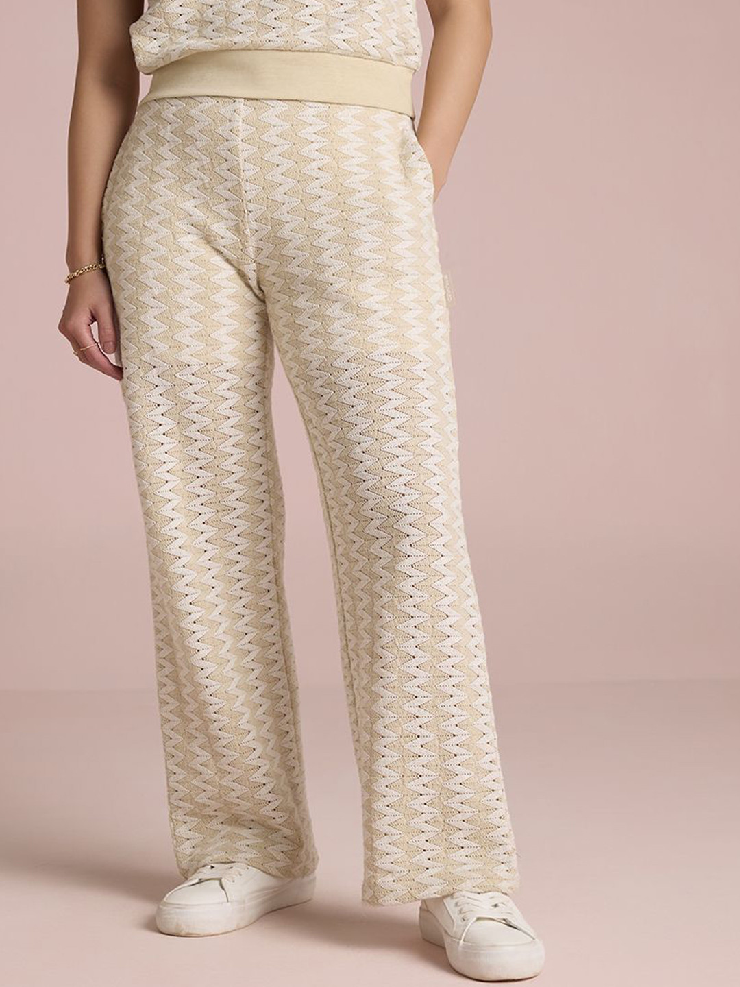 Muvazo Stracciatella Women Self-Design Regular Fit Cotton Track Pants